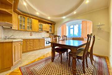 3-к квартира, 113,3 м², 3/9 эт.