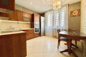 2-к квартира, 77,5 м², 6/16 эт.