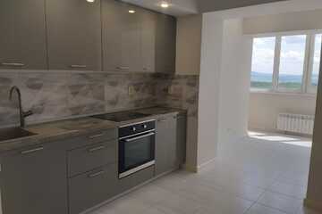 2-к квартира, 70 м², 13/16 эт.