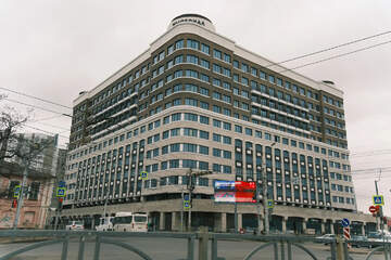 1-к квартира, 63 м², 4/12 эт.