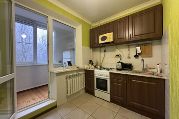 1-к квартира, 30 м², 2/10 эт.