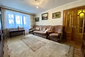 2-к квартира, 54,5 м², 2/5 эт.